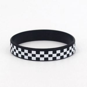 สายรัดข้อมือยางรูปธงแข่งรถ สายรัดข้อมือซิลิโคนสำหรับออกกำลังกาย งานแข่งรถ ของตกแต่งงานปาร์ตี้รถแข่ง - Product Image 6