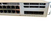 Commutateur Cisco Catalyst série 9300 24 ports PoE 4X1G liaisons montantes avec modules fixes C9300L-24P-4G-A