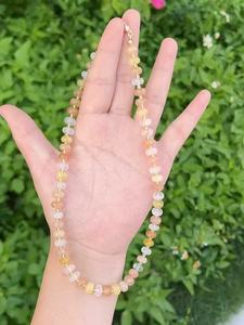 Nouveau collier tendance bohème d'été en perles acryliques colorées et exagérées pour femmes - Product Image 6