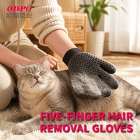 Kit pro de toilettage 5 pièces pour animaux : brosse à rouleau autonettoyante, coupe-ongles, grattoir, gant de démêlage.