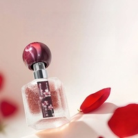Parfum pour femme en gros, parfum frais floral, Eau de Parfum 30ml, flacon blanc mat texture glace, pour usage quotidien, rendez-vous et voyages