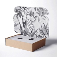 Boîte cadeau en kraft pour l'emballage de fleurs, de plantes et de cadres photo, logo personnalisé en relief avec finition mate, boîtes d'emballage personnalisées