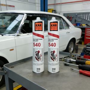 La Fábrica Kamanad <span class=keywords><strong>Gote</strong></span> Suministra Adhesivos de Poliuretano de Alta Resistencia para Uso en Reparación de Carrocerías de Vehículos. - Product Image 1