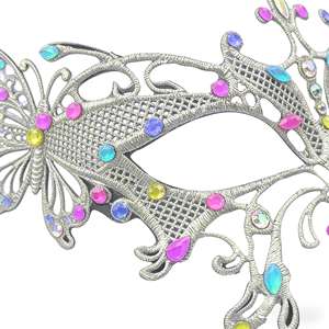 Masque de soirée papillon en dentelle argentée en plastique avec strass multicolores, demi-masque pour les yeux - Product Image 5