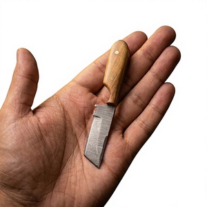 Couteau de chasse et de survie à lame fixe mini, forgé à la main en acier Damas de haute qualité, pointe tombante, manche en résine OEM - Product Image 3