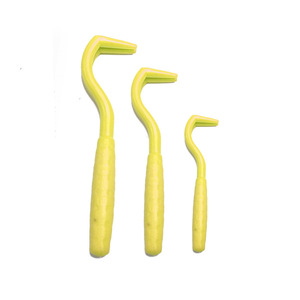 Puce dissolvant crochet <span class=keywords><strong>tique</strong></span> pince à épiler <span class=keywords><strong>tique</strong></span> <span class=keywords><strong>tique</strong></span> tirer animal de compagnie chat chien <span class=keywords><strong>tique</strong></span> outil acariens pour animaux de compagnie extracteur de puces fournitures pour animaux de compagnie - Product Image 2