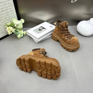 Botines de plataforma retro de ante para mujer 2025, estilo moto con cordones, aumento de altura, de cuero vacuno, para tallas pequeñas - Product Image 4