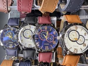 นาฬิกาสมาร์ทวอทช์แฟชั่นสำหรับผู้ชาย หน้าปัดสีน้ำเงิน สายหนังสีแดง โครโนกราฟ ตัวเรือนสแตนเลส ดีไซน์ทรงกลม - Product Image 3