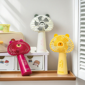 Mini ventilador de torre de dibujos animados de alto valor de estilo femenino lindo temporizador alimentado por batería de tres velocidades esencial de refrigeración de verano - Product Image 1