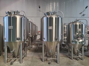 Cuve de fermentation conique en acier inoxydable de 2000L (20HL) pour bière, refroidie au glycol, contrôlée par PLC, avec trappe de remplissage par pompe pour alcool - Product Image 4