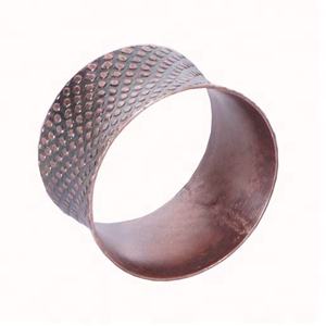 Servilleteros de latón hechos a mano de lujo Soportes de metal de diseño redondo elegante para bodas Fiestas Hoteles - Product Image 2