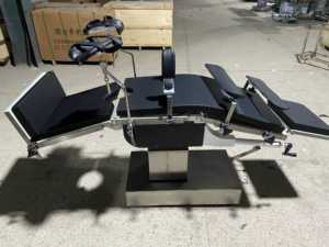 Attrezzatura medica multiuso di alta qualità realizzata in acciaio e metallo tavolo operatorio chirurgico universale - Product Image 6