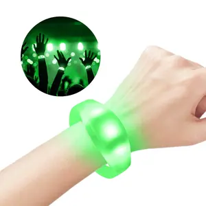 नाइट क्लब प्रकाश अप wristband चमक बहु रंग अनुकूलन ध्वनि सक्रिय 3 लाइट पार्टी की आपूर्ति अर्द्ध सिलिकॉन नेतृत्व में कंगन