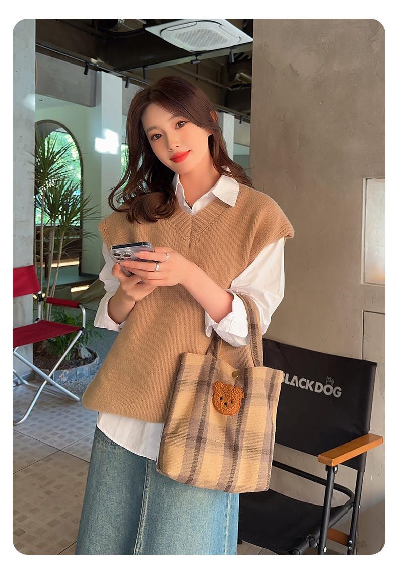 Handbag for Women, Korean Version, Cute Little Bear, New Style