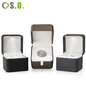 Exquisitas Cajas de Piel Sintética Azul Personalizadas al por Mayor para Collares, Pulseras, Anillos y Pendientes, Caja de Joyería con Luz LED - Product Image 2