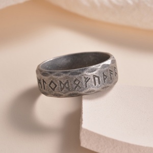 Nouvelle bague tendance vintage vieillie en acier inoxydable pour homme, bagues runiques vikings pour hommes - Product Image 2
