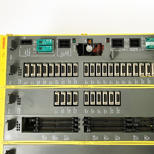 Controlador de Sistema FANUC 18-TTA A02B-0130-B503 A02B0130B503 - Product Image 3