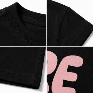 T-Shirt 100% Cotone per Addio al Nubilato, Uomo Donna, Stampa Grafica 'Ecco che Arriva la Sposa', Maglietta Personalizzata per Festa di Matrimonio a Maniche Corte - Product Image 3
