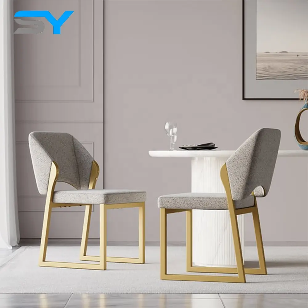Silla de comedor creativa nórdica Villa Metal con terciopelo PU tela cómodas sillas de comedor de ocio de lujo