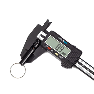 Fischietto Multifunzione in Lega di Alluminio ad Alta Tonalità, Strumento di Sopravvivenza per Allenamento all'Aperto e Portachiavi Giocattolo per Appassionati di Anime - Product Image 4