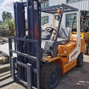 Chariot élévateur d'occasion TCM FD35 pour travaux de terrassement - Offre Spéciale - Product Image 1