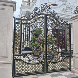 Portail en fer forgé haut de gamme de style français avec service de conception professionnel et options de couleurs élégantes - Product Image 1