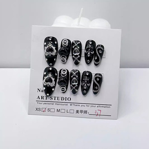 Tokyo แผ่นติดเล็บลายการ์ตูนสำหรับสาวอวบเกราะสีดำตกแต่งเล็บปลอมแบบเสร็จ - Product Image 4