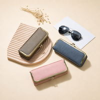 Étui à lunettes en cuir véritable, porte-lunettes en cuir de vachette pleine fleur avec fermoir Kiss Lock, boîte de rangement portable pour lunettes de soleil et de lecture