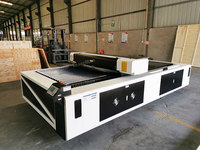 Découpeuse laser CO2 haute précision 300W avec entraînement à vis à billes pour acrylique, bois, MDF et fabrication industrielle de matériaux non métalliques