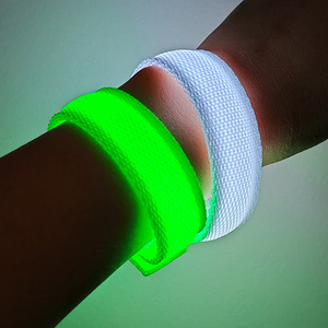 Quà tặng đám cưới cho khách tùy chỉnh Logo Led <span class=keywords><strong>Neon</strong></span> Vòng đeo tay Đảng LED vòng đeo tay sử dụng cho buổi hòa nhạc - Product Image 1