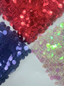 Fabricant de tissus de broderie de paillettes de dentelle de tulle creux de luxe Flash magique pour robe de style européen et français - Product Image 4