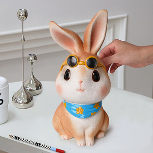 Hucha de conejito adorable con gafas de sol y pañuelo, caja de dinero para niños, decoración del hogar, adorno de escritorio - Product Image 1