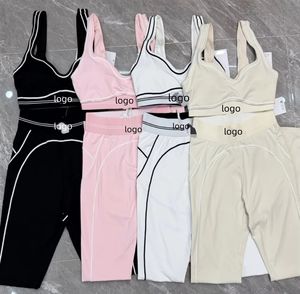 Conjunto de <span class=keywords><strong>Ropa</strong></span> Deportiva de Marca Famosa al por Mayor: Sujetador Deportivo Transpirable y Leggings de <span class=keywords><strong>Yoga</strong></span> Ajustados - Product Image 4