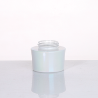 Bocaux en verre cosmétiques incurvés irisés personnalisés en usine, 30-300 ml, avec logo personnalisé, vides, pour soins de la peau et parfums, sérigraphie