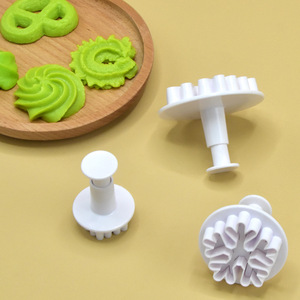 <span class=keywords><strong>Molde</strong></span> <span class=keywords><strong>de</strong></span> Plástico Ecológico <span class=keywords><strong>para</strong></span> Galletas con Diseño <span class=keywords><strong>de</strong></span> Copos <span class=keywords><strong>de</strong></span> <span class=keywords><strong>Nieve</strong></span>, 3 Piezas, <span class=keywords><strong>para</strong></span> <span class=keywords><strong>Fondant</strong></span>, Forma Irregular - Product Image 3