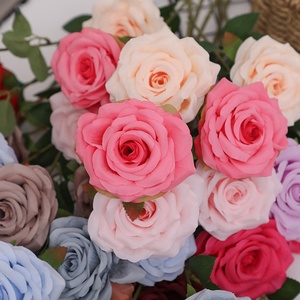 Arreglo de Flores de Seda con 3 Rosas de Diamante, Flores Artificiales Hechas a Mano, Duraderas de 3 a 5 Años, Hermosas y Coloridas para Salón de Bodas - Product Image 3