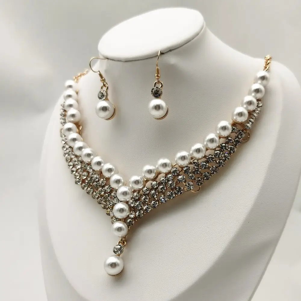 Imitation de perles pour mariée, ensemble de bijoux pour femmes, boucles d'oreilles, collier en strass de couleur or, robes de mariage, nouvelle collection