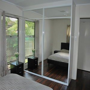 Armario con marco de aluminio, nuevo estilo Popular de Australia, fácil montaje, puertas correderas con espejo - Product Image 4