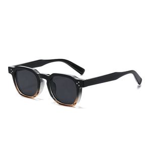 Nouvelles <span class=keywords><strong>lunettes</strong></span> à ongles de riz à cadre rond, <span class=keywords><strong>lunettes</strong></span> de soleil de mode haut de gamme 2024 <span class=keywords><strong>lunettes</strong></span> de soleil à lentilles de couleur différente mode - Product Image 2