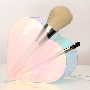Personnalisé trois couches coeur couleur acrylique maquillage brosse étagère Portable transfrontalier rouge à lèvres <span class=keywords><strong>craie</strong></span> masque lèvre glaçure boîte de rangement - Product Image 1