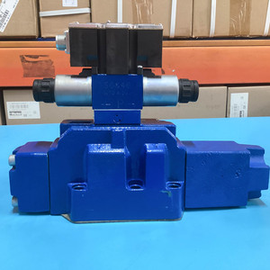 4WRZE25W8-325-7X/6EG24N9K31/A1D3M ชุดควบคุมทิศทางแบบ Pilot Operated รุ่น R900767522 ของแท้จากโรงงาน - Product Image 4