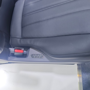 Factory Supply Custom Armrest Modified Electric Adjustable Massage Luxury Auto <strong>Captain</strong> Vip Bus Van Car Seats <strong>for</strong> <strong>Sale</strong> - Product Image 6