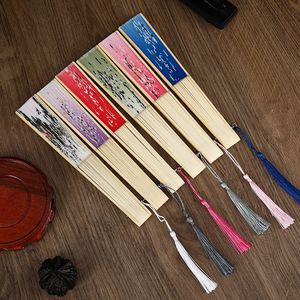 مروحة يد شخصية قابلة للطي للنساء سيدات أزهار الكرز مراوح حريرية خيزران يابانية كلاسيكية صينية لحفلات الزفاف - Product Image 4