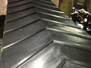 Çin tedarikçisi EP veya NN malzeme <span class=keywords><strong>V</strong></span> şekli desenli Chevron konveyör bant - Product Image 3