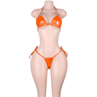 Ensemble de vêtements de performance pour adultes, style club, pour filles de bar, en similicuir verni, avec détails métalliques ajourés, comprenant des bikinis deux pièces, des soutiens-gorge et des strings, pour les soirées rave.