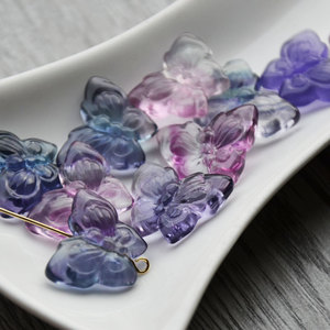 จี้คริสตัลฟลูออไรต์รูปผีเสื้อสีรุ้งธรรมชาติสำหรับทำเครื่องประดับ DIY อุปกรณ์เสริมสำหรับสวมใส่ทุกวัน - Product Image 1