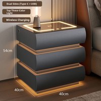 Table de chevet au design moderne et unique, grise, 3 tiroirs, table de nuit intelligente avec lumière LED et chargeur sans fil intégré.