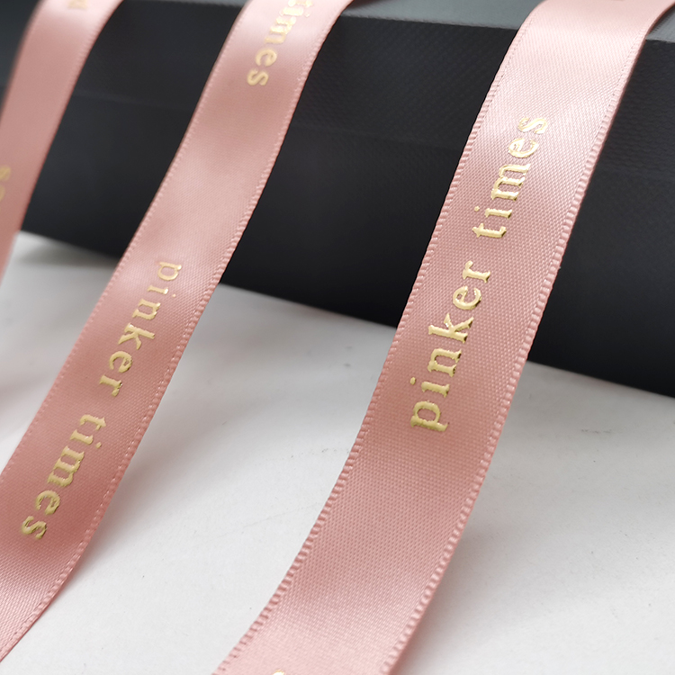 Атласная лента с розовыми цветами, рельефная Золотая фольга, Подарочная декоративная лента, 3D-лента из полиэстера с одним лицом