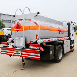<span class=keywords><strong>Camión</strong></span> <span class=keywords><strong>Cisterna</strong></span> de Combustible Dongfeng Howo Shacman Foton 4x2, Diésel/Gasolina, Pequeño, Mini, 10.5 CBM, con Bomba para Reabastecimiento en Gasolineras - Product Image 4