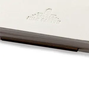 Cartones de leche reciclados, merchandising sostenible - Product Image 1